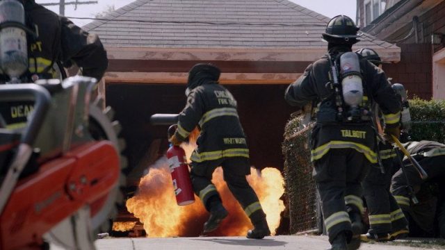 Chicago en llamas S01E07