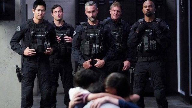 S.W.A.T. S02E02