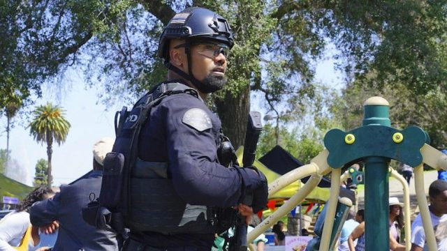 S.W.A.T. S01E22
